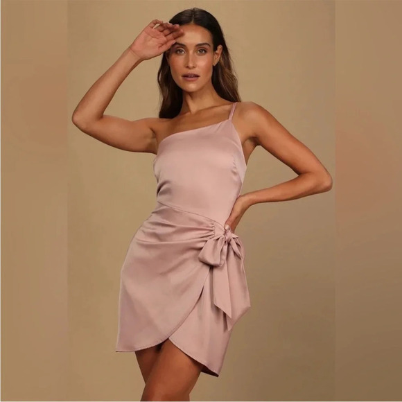 NWT Lulu’s Meant to Be Together Dusty Pink Satin One-Shoulder Mini Dress - Picture 1 of 7